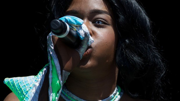 Azealia Banks contro Lady Gaga: “Hai rubato Red Flame da una mia demo”