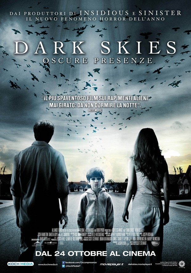 Dark Skies – Oscure presenze: locandina italiana del thriller-horror con rapimenti alieni