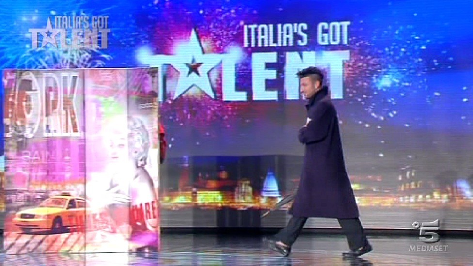 Giuseppe Andrea Semeraro, trasformista e cantante ad Italia s got talent
