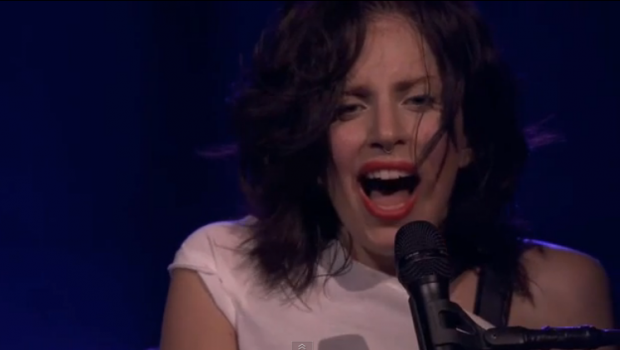 Lady Gaga, I wanna be with you: video testo e traduzione