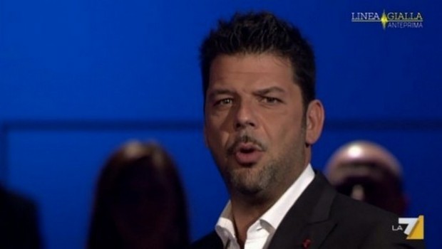 La7, Linea Gialla floppa e Sottile litiga con Fiore De Rienzo? Il conduttore smentisce con una foto