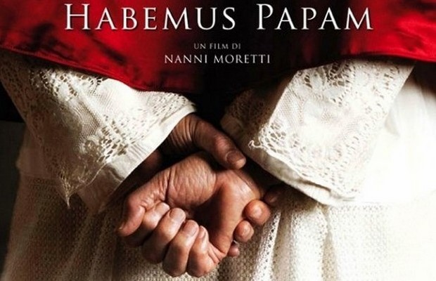 Stasera in tv su Rai 3: “Habemus Papam” con Nanni Moretti
