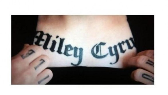 Miley Cyrus e il suo più grande fan: 21 tatuaggi dedicati a lei