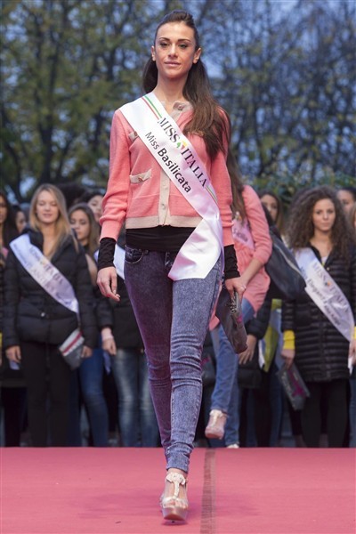 019 – Brunilde Brigante – Miss Italia 2013 – Miss Basilicata