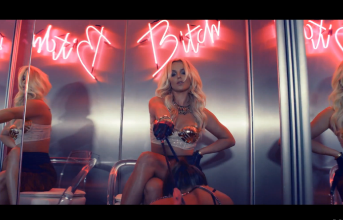 Britney Spears, Work Bitc*: video ufficiale, testo e traduzione
