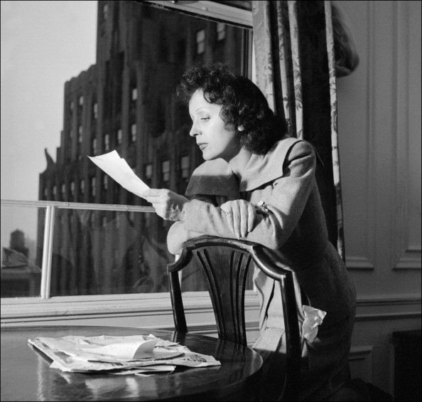 Edith Piaf a cinquant’anni dalla morte: le canzoni più belle