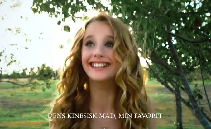 Alison Gold, Chinese Food: analisi di un video trash