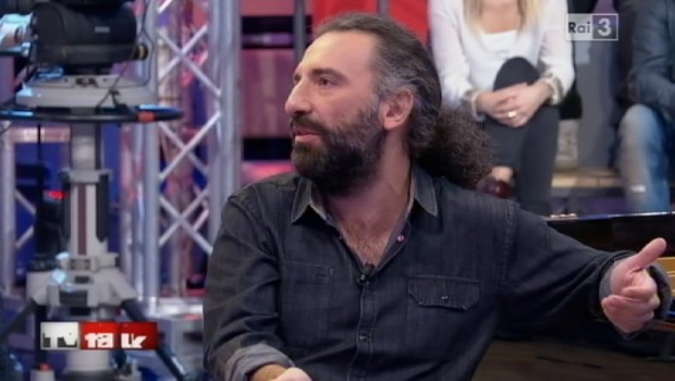 Stefano Bollani a Tv Talk: “Un talent sui musicisti non mi interesserebbe. Un concerto con Morandi? Perchè no?”