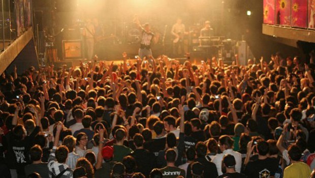 Lostprophets, la band si scioglie dopo l’arresto del cantante