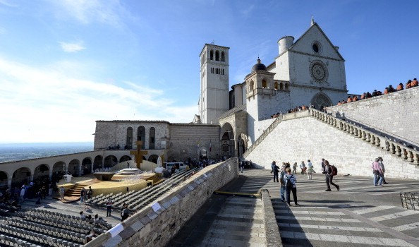 Papa Francesco ad Assisi, 4 ottobre 2013: gli speciali e le dirette tv