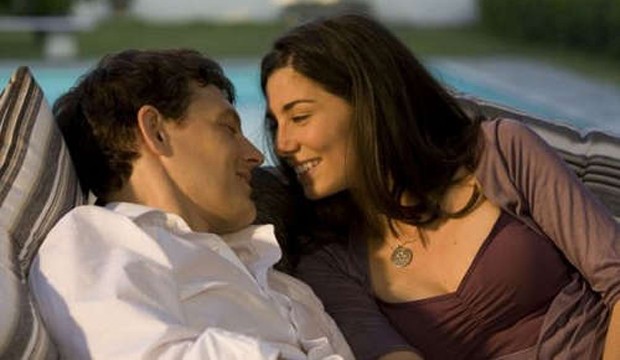Stasera in tv, 22 ottobre 2013: Paura d’amare 2, La Cortigiana, Ballarò, Le Iene
