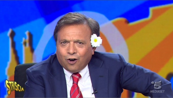 Striscia la notizia, Piero Chiambretti mattatore senza materia prima. Hunziker monotematica