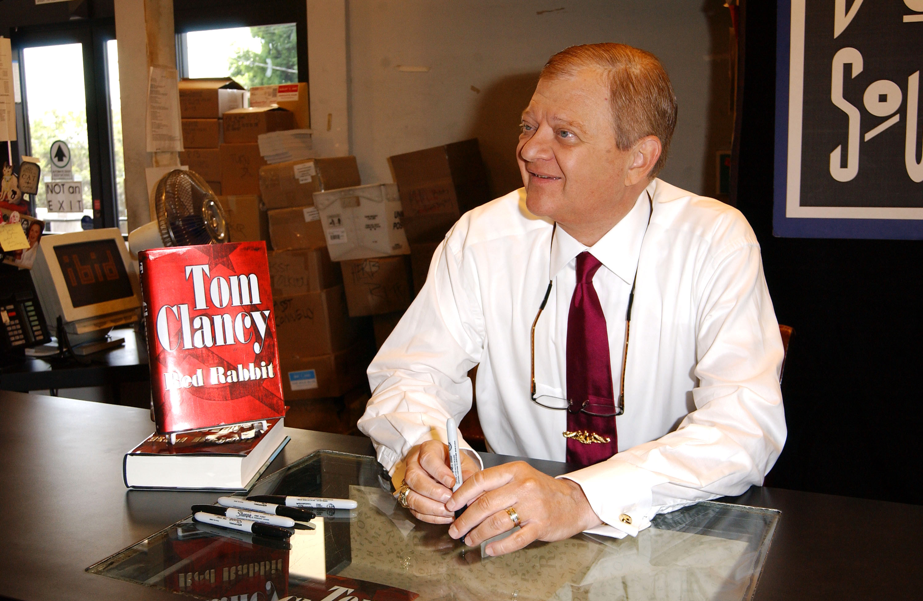 Tom Clancy è morto: addio al padre di Caccia a Ottobre Rosso
