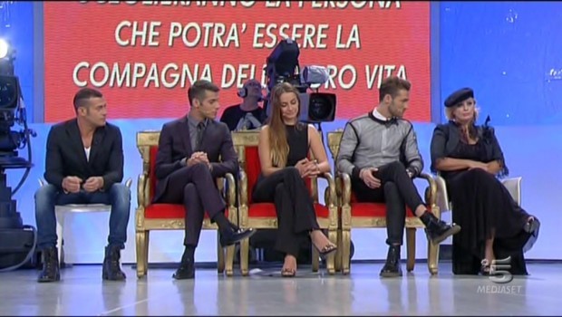 Uomini e Donne: rissa tra Aldo e Tommaso censurata. Troppo cruel per il pomeriggio di Canale 5?