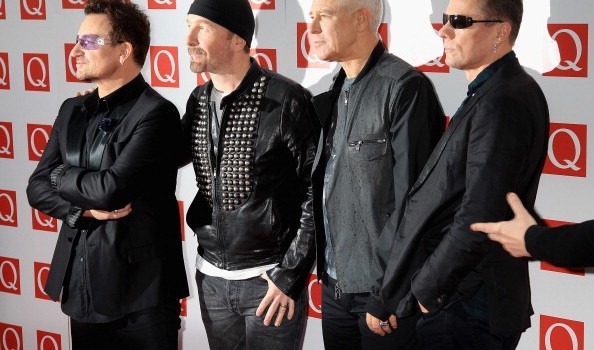 U2, nuovo album ad Aprile 2014: ma il manager li lascia