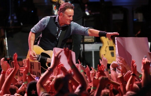 I corsi universitari di musica più strani del mondo, da Springsteen ai Beatles