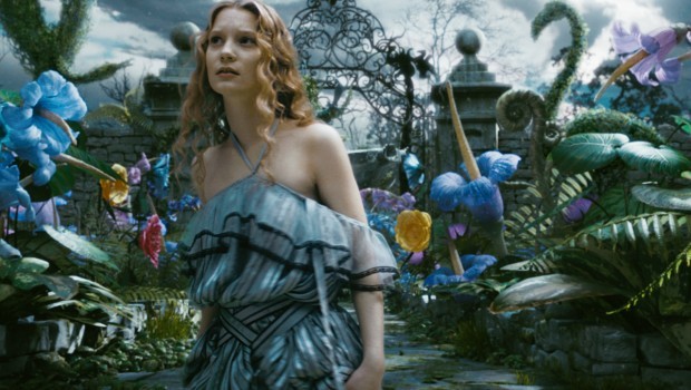Alice in Wonderland 2 uscirà il 27 maggio del 2016 – Il libro della Giungla il 9 ottobre del 2015