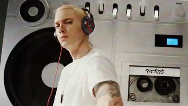 Classifica musica americana 29 Novembre 2013: Eminem primo negli album, conferma della vetta per Royals di Lorde nei singoli