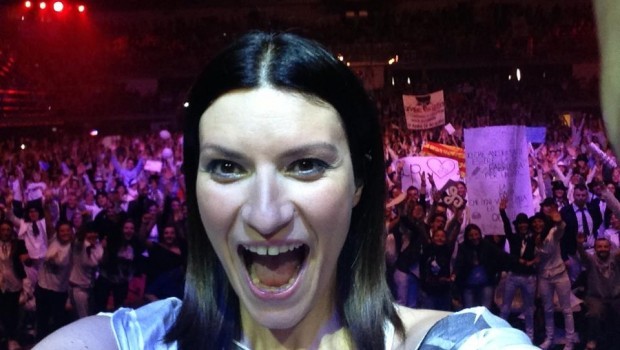 Amici 13, anticipazioni: Laura Pausini ospite della prima puntata di sabato 16 novembre