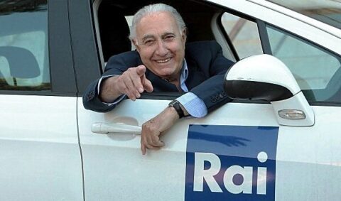 Pippo Baudo: “Sto ancora trattando con la Rai, vorrei fare un rotocalco di spettacoli da febbraio 2014”