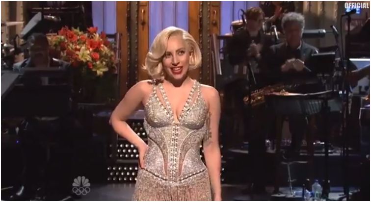 Lady Gaga a Saturday Night Live: esibizioni video