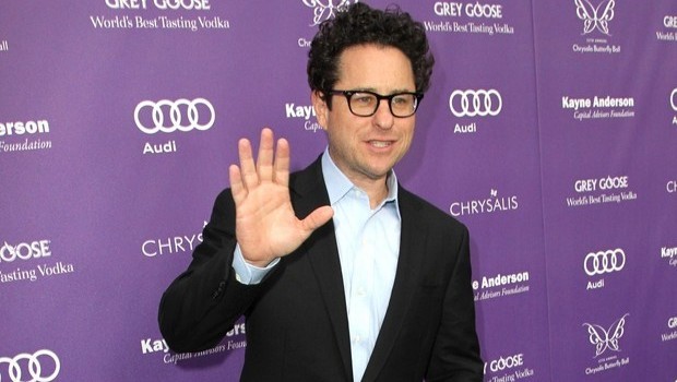 Star Wars: Episode VII – J.J. Abrams rivuole il mistero, Harrison Ford frena di nuovo