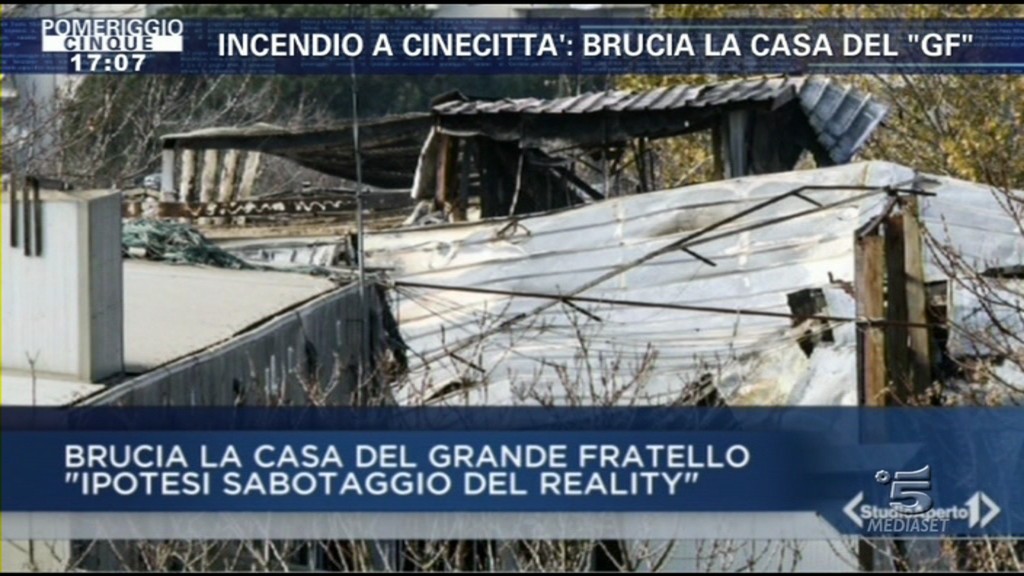 Grande Fratello 13: la Casa incendiata (foto) a Pomeriggio Cinque