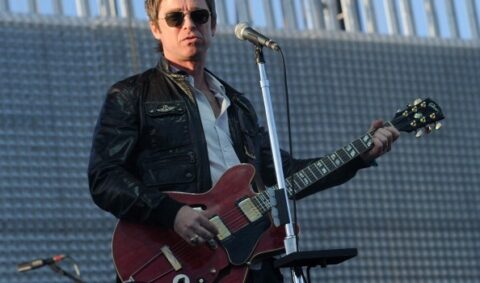 Noel Gallagher contro Miley Cyrus: “E’ imbarazzante”