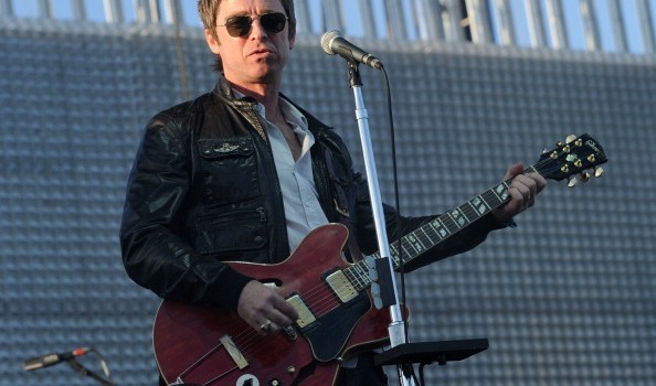 Noel Gallagher contro Miley Cyrus: “E’ imbarazzante”