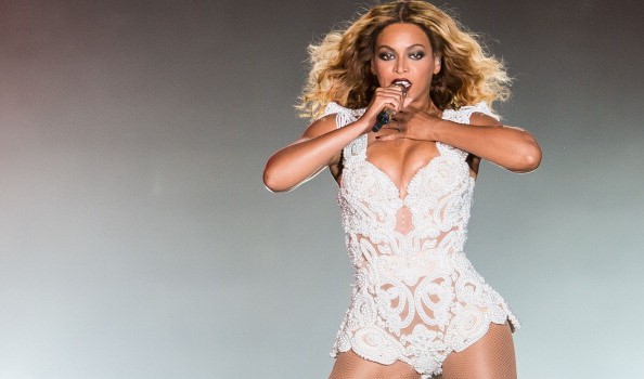 Beyoncé, il nuovo album a sorpresa e le reazioni più divertenti e curiose del web