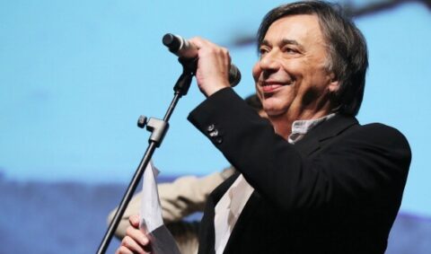 Twitter e Tv, per Freccero un rapporto “deprimente”: “Tutti a commentare lo show di D’Alessio, non Report”