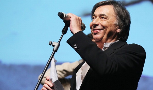 Twitter e Tv, per Freccero un rapporto “deprimente”: “Tutti a commentare lo show di D’Alessio, non Report”