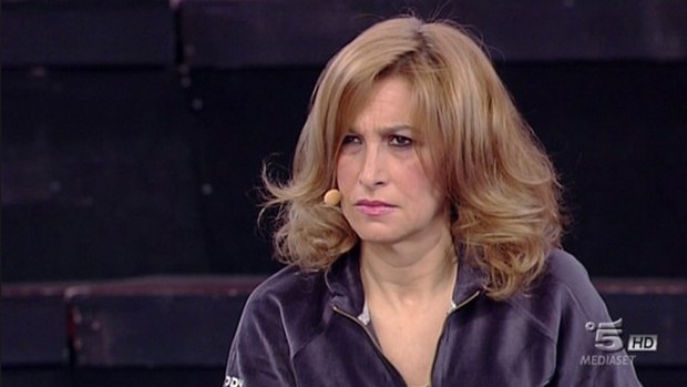 Amici 13, Grazia Di Michele boccia una cantante perché “robusta e con una fisicità non bella”: è polemica