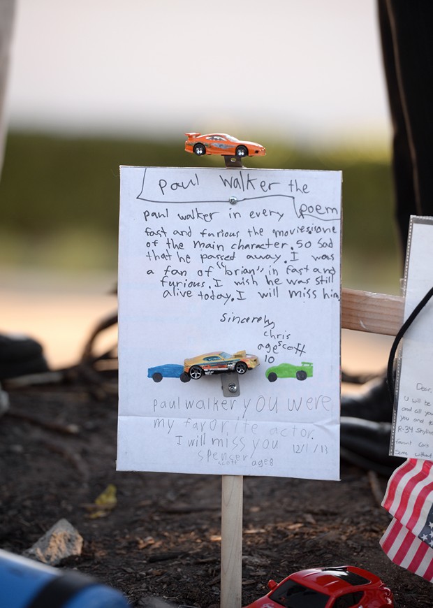 Paul Walker – foto del Fan Memorial, l’addio all’attore di Fast & Furious