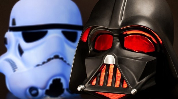 Star Wars – le nuove lampade ufficiali ispirate ai caschi di Darth Vader e degli Stormtrooper