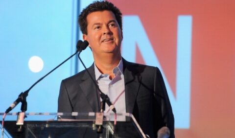 Simon Fuller, il manager si racconta: dalle Spice Girls a Michael Jackson