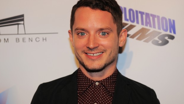 Set Fire to the Stars – Andy Goddard  dirige Elijah Wood nel biopic su Dylan Thomas