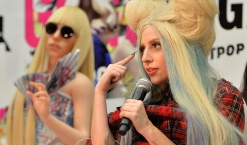 Lady Gaga e Justin Bieber difesi dall’accusa di flop sul sito Billboard