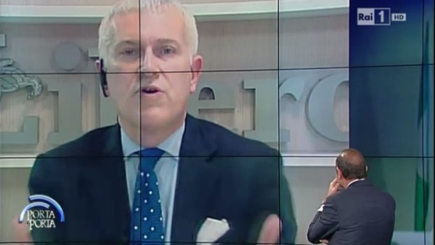 Porta a Porta, Maurizio Belpietro contro Bruno Vespa: “Mi togliete l’audio mentre sto parlando” (VIDEO)