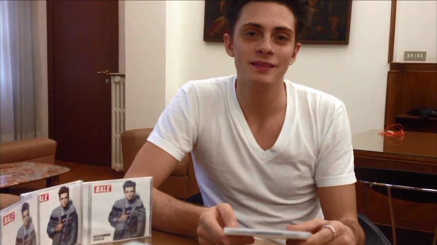 Alessandro Casillo: “Sogno di diventare Justin Timberlake (ma c’è tempo)” [video]