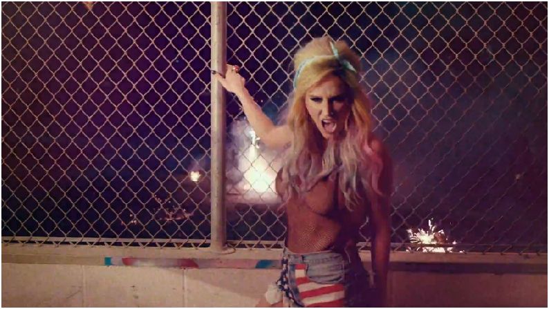 Kesha, Dirty Love: video ufficiale, testo e traduzione