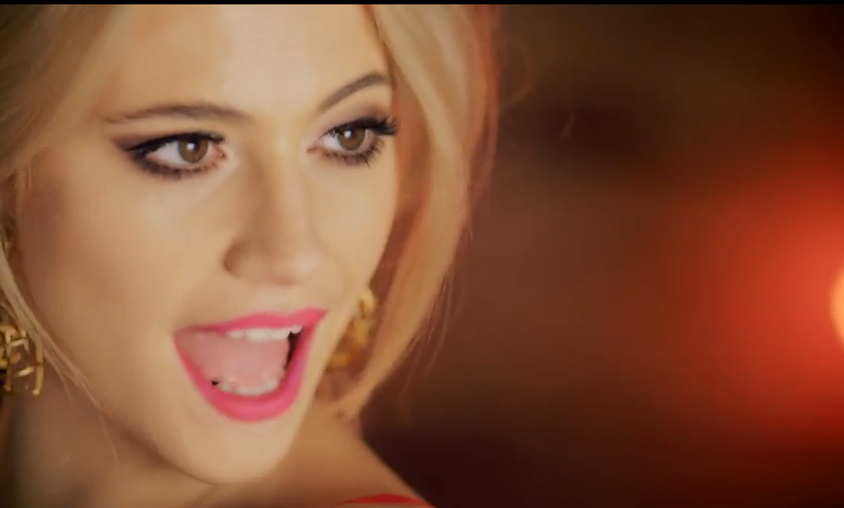 Pixie Lott, Nasty: video ufficiale, testo e traduzione