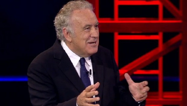 Servizio Pubblico, Santoro alla ricerca degli ascolti perduti: stasera Fassina, Feltri e Mentana