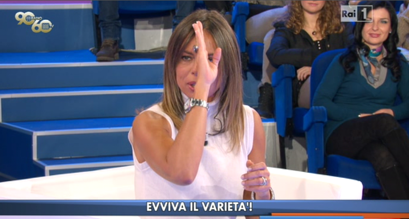 I 60 anni della tv su RaiUno: più Azzariti e Bonaccorti, meno Paola Perego (che inciampa sulla storia) e Veronica Maya