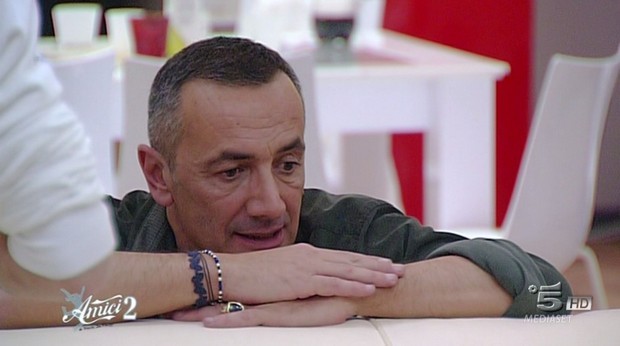 Amici 13, Luca Zanforlin: “Anna Tatangelo non sarà coach, i dj li abbiamo accantonati. L’autore tv lo puoi fare fino a 50 anni”
