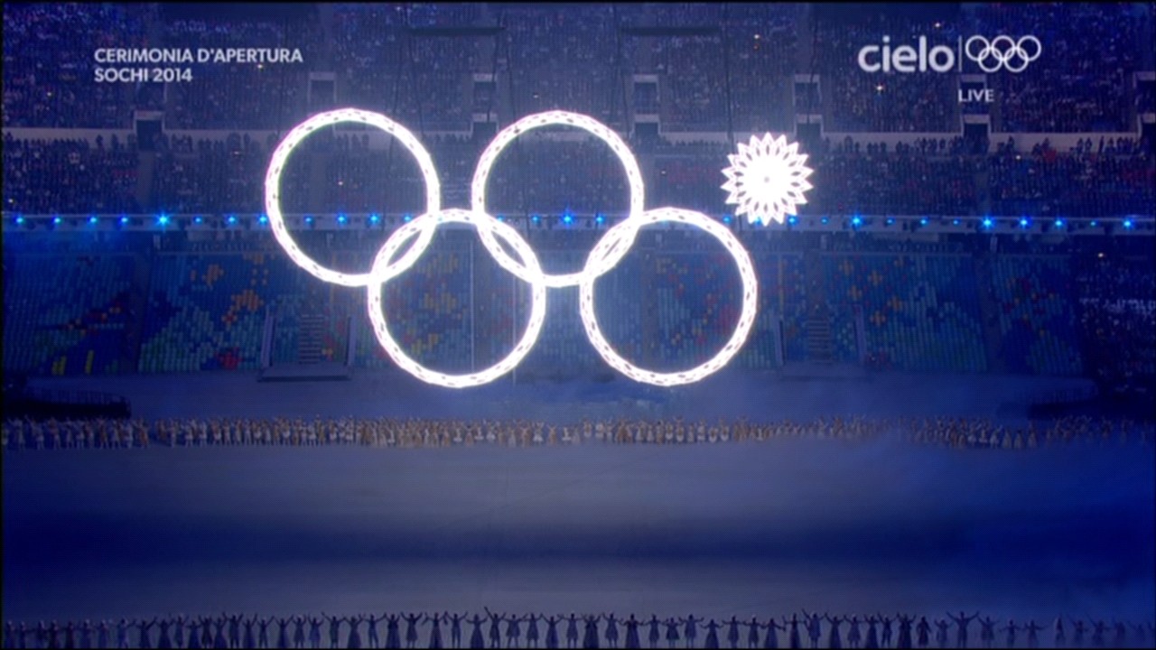 Sochi 2014, Cerimonia d’apertura live: la fiamma olimpica non basta a scaldare uno show raffinato ma asettico
