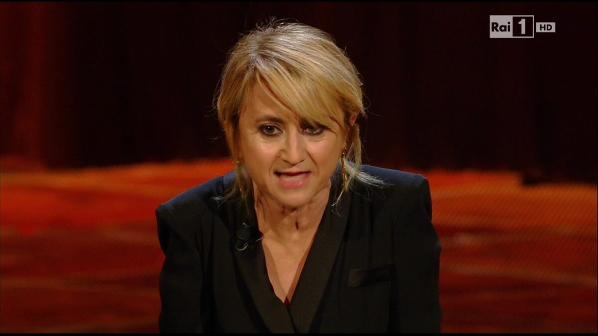 Sanremo 2014: la Littizzetto si ricicla, Dergin Tokmak balla e c’è pure la finta contestazione (Video)