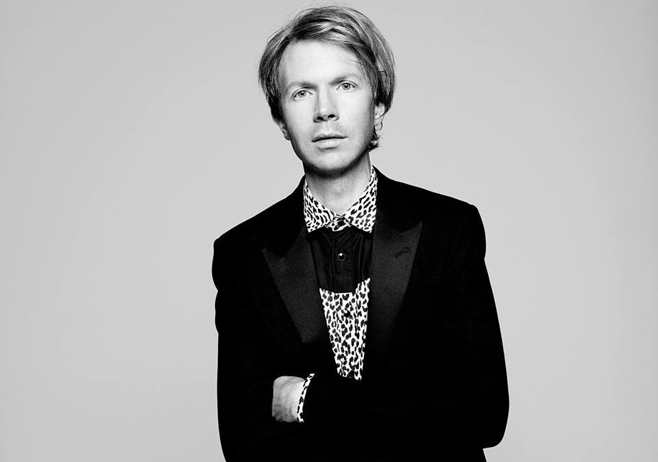 Beck, Blue Moon: testo, traduzione e audio
