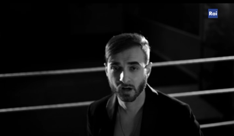 Sanremo 2014, Filippo Graziani – Le cose belle 19 febbraio 2014 video esibizione