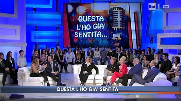 La vita in diretta, Iva Zanicchi a Renga: “Se un mezzo uomo avesse portato questi braccialetti sarebbe risultato un frocio”